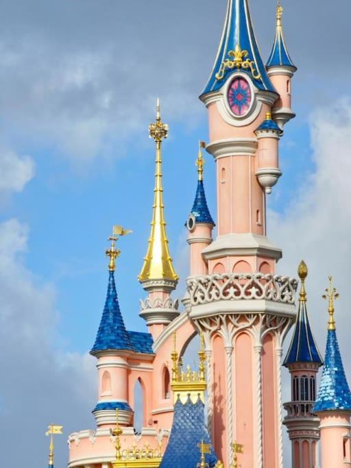 Appartement Spacieux/ Disneyland/Paris/Wifi/Bureau Шамп-сюр-Марн Екстериор снимка